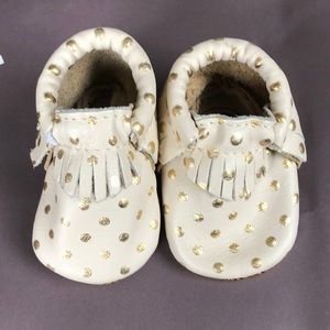 NWOT Freshly Picked Moccasins, size 1